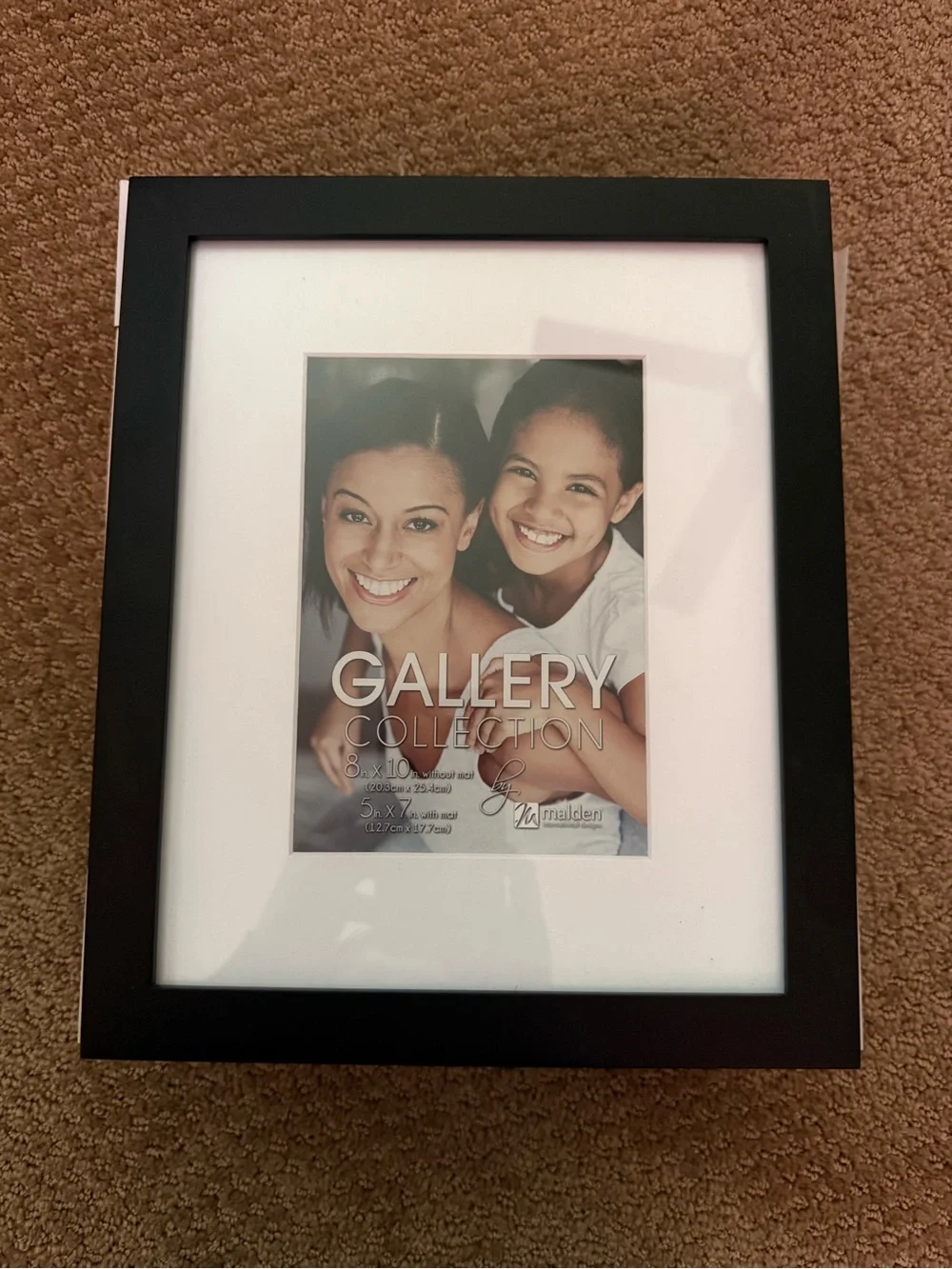 Set of 4 Black Picture Frame with White Mat